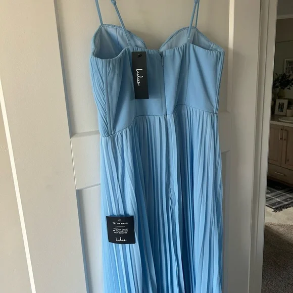 Lulus Maxi Dress - Picture 5 of 8